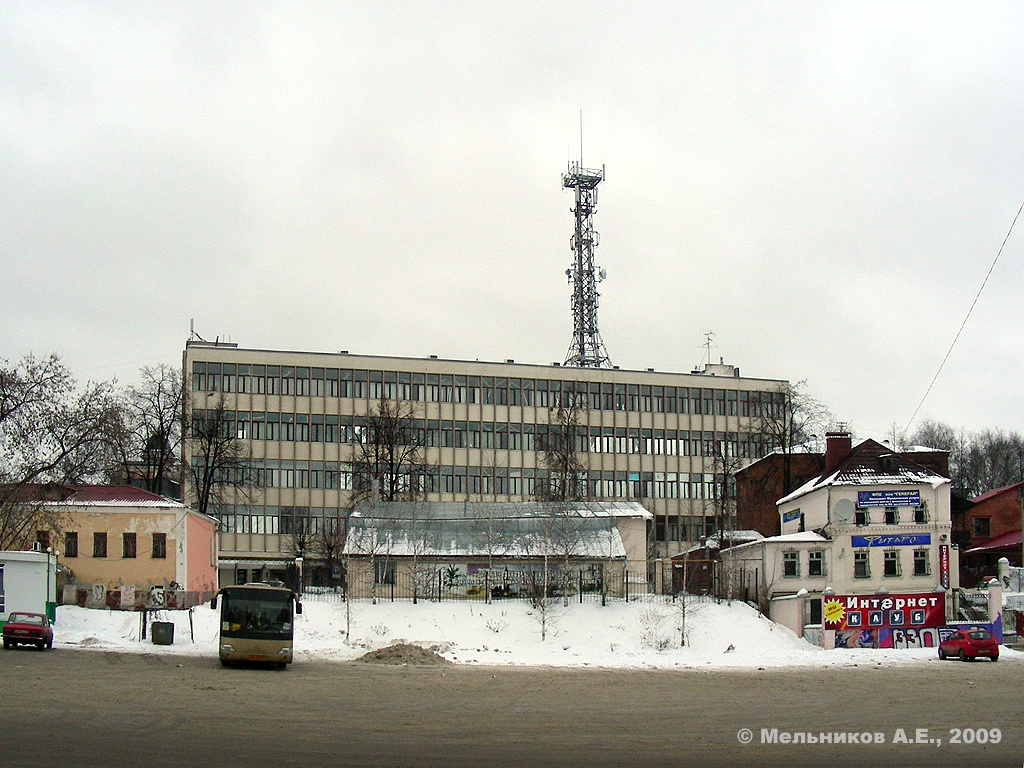 Иваново, Улица 10 Августа, 2 / Крутицкая улица, 4; Улица 10 Августа, 4; Улица 10 Августа, 6; Улица 10 Августа, 1
