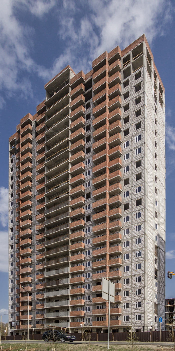 Казань, Улица Рауиса Гареева, 109