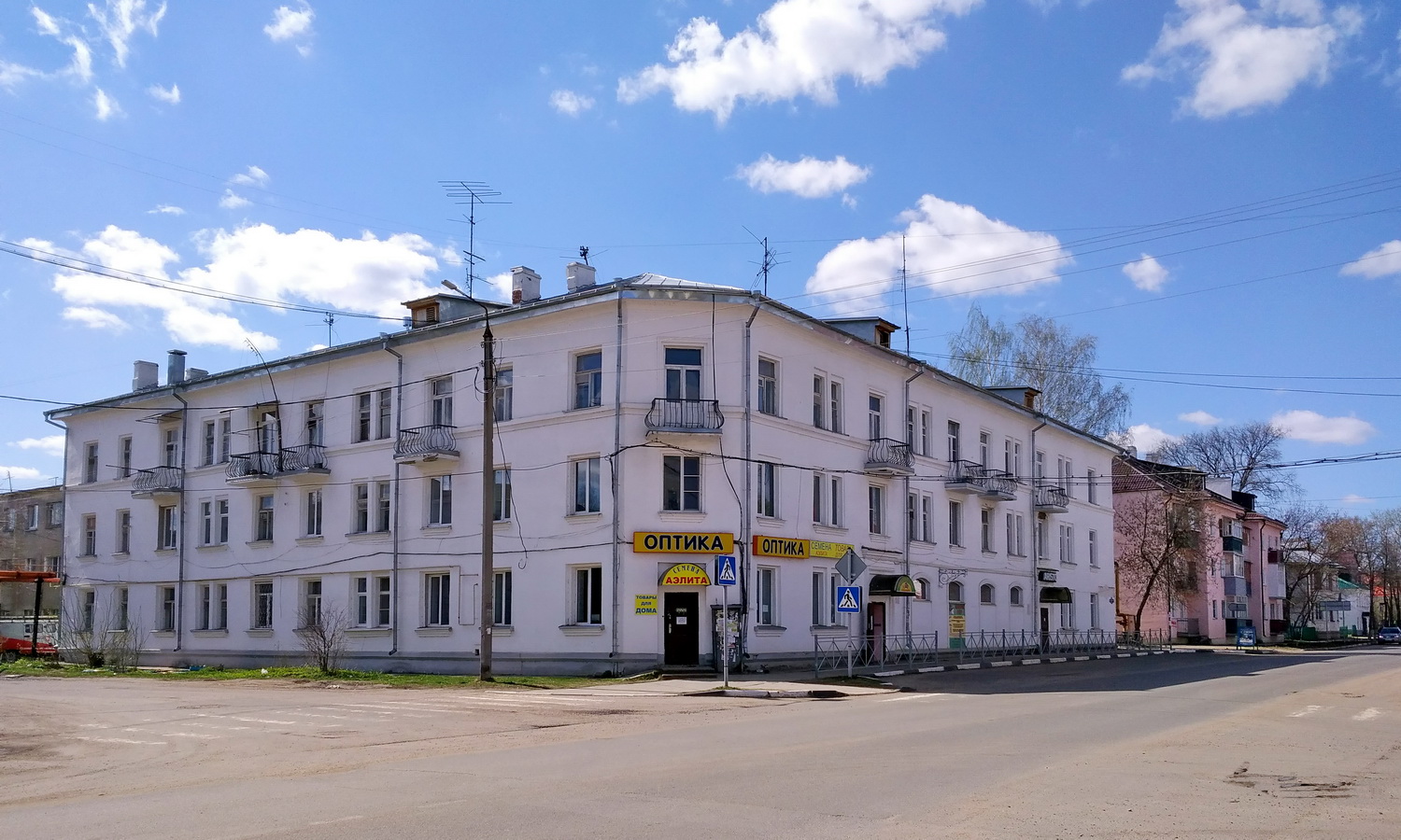 Ростов, Ленинская улица, 51