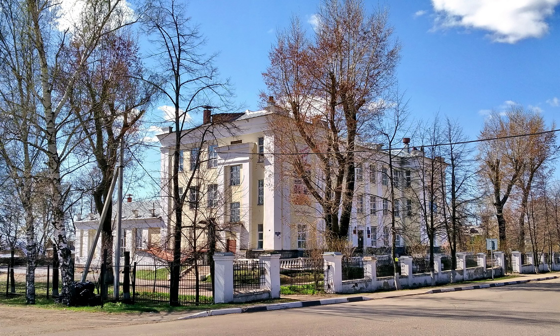 Ростов, Улица Каменный мост, 4