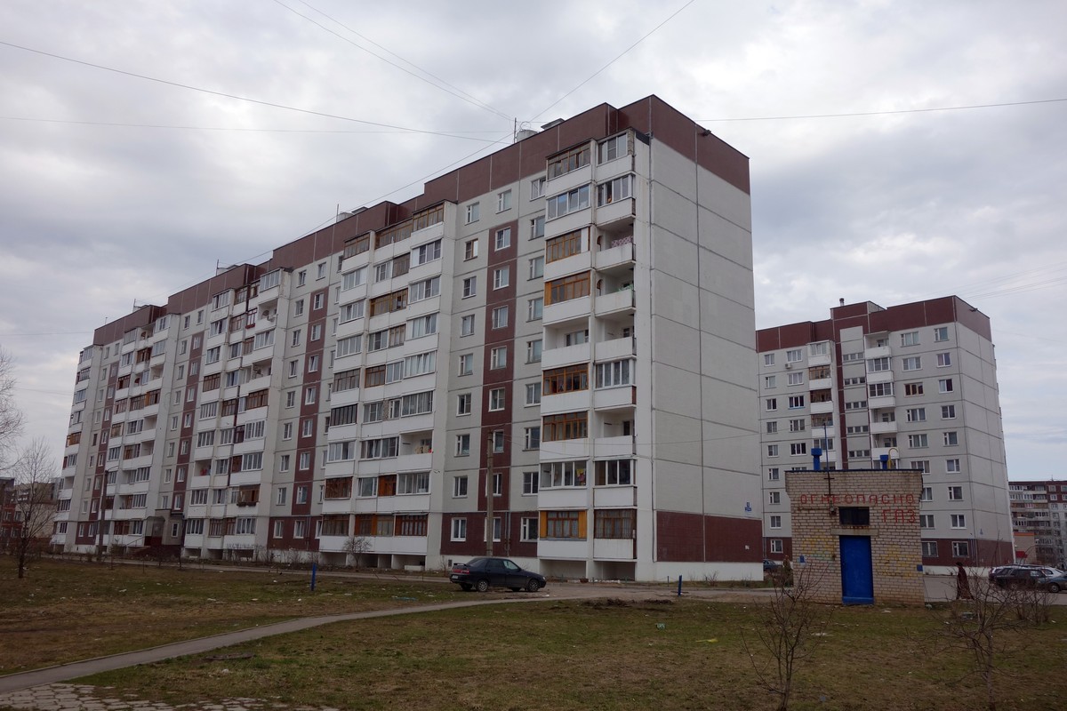 Великий Новгород, Улица Кочетова, 10 корп. 3; Улица Кочетова, 8 корп. 1