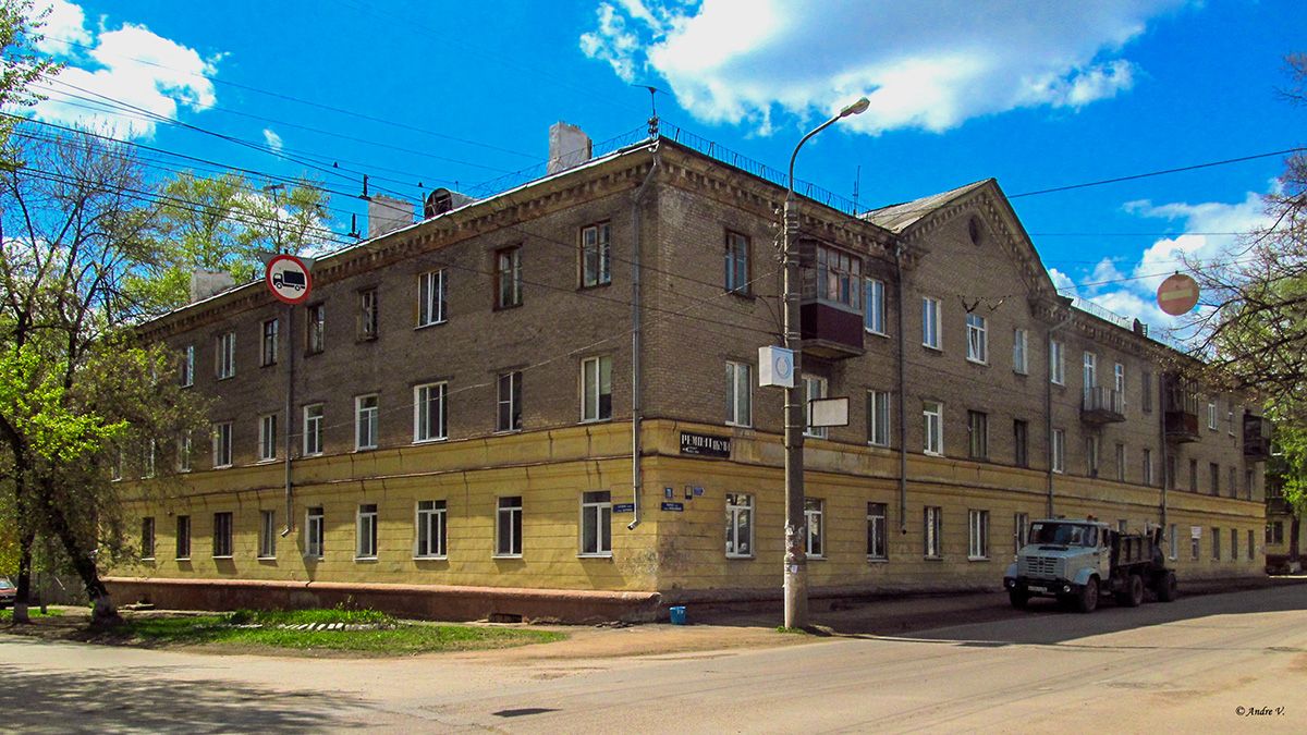 Уфа, Кольцевая улица, 78 / Улица Боткина, 9