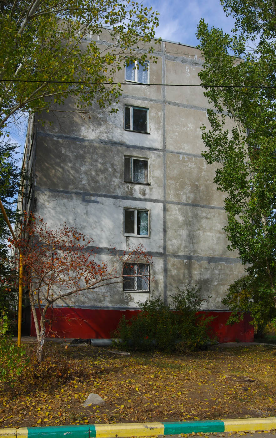 Новокуйбышевск, Улица Ворошилова, 20