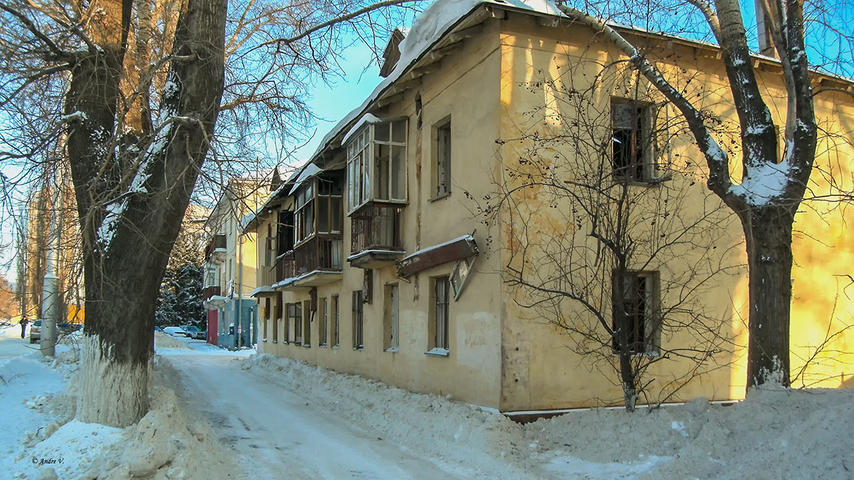 Уфа, Улица Комарова, 8; Улица Комарова, 10