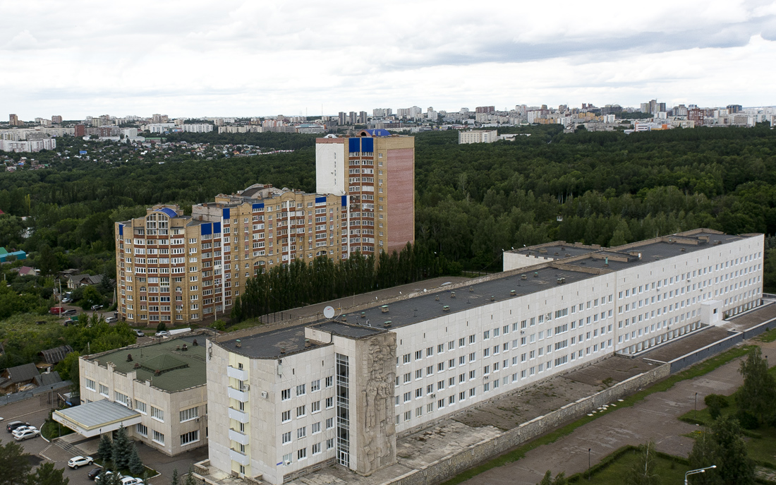 Уфа, Улица Менделеева, 195; Улица Менделеева, 195/2