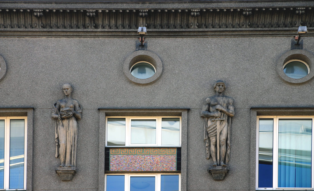Таллин, Pärnu maantee, 16