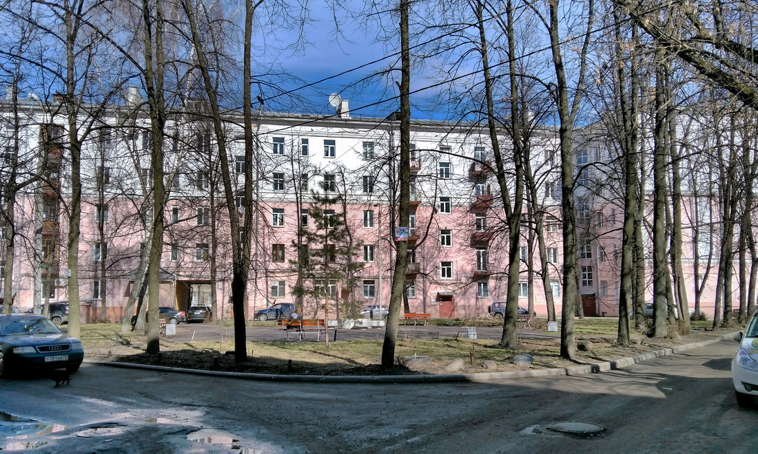 Ярославль, Проспект Ленина, 35 / Улица Некрасова, 88