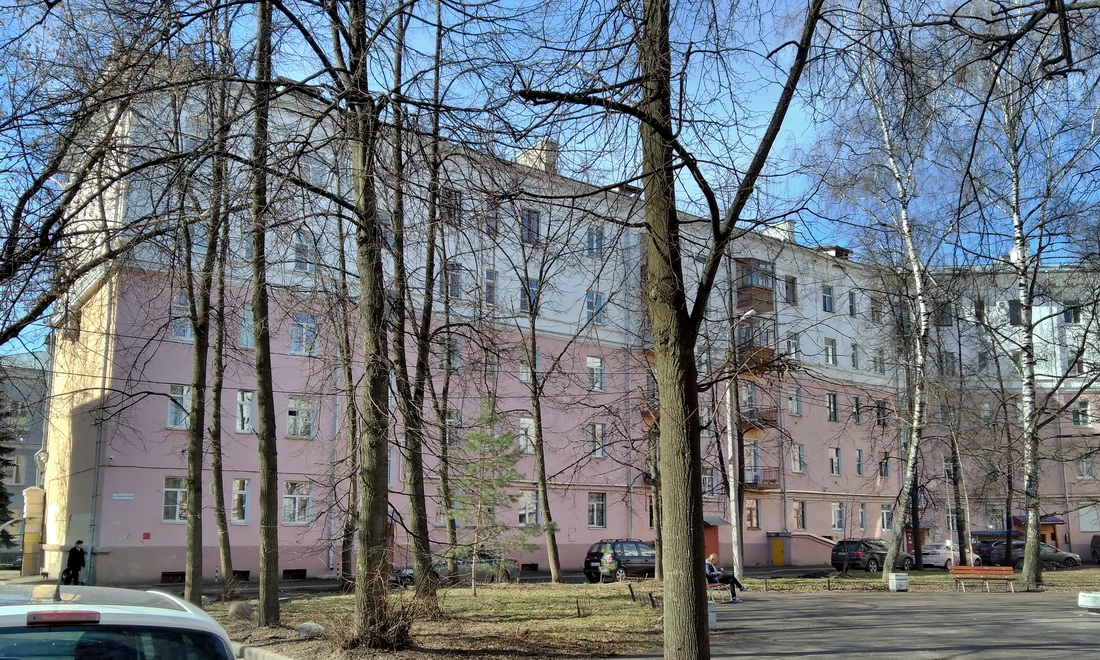 Ярославль, Проспект Ленина, 35 / Улица Некрасова, 88
