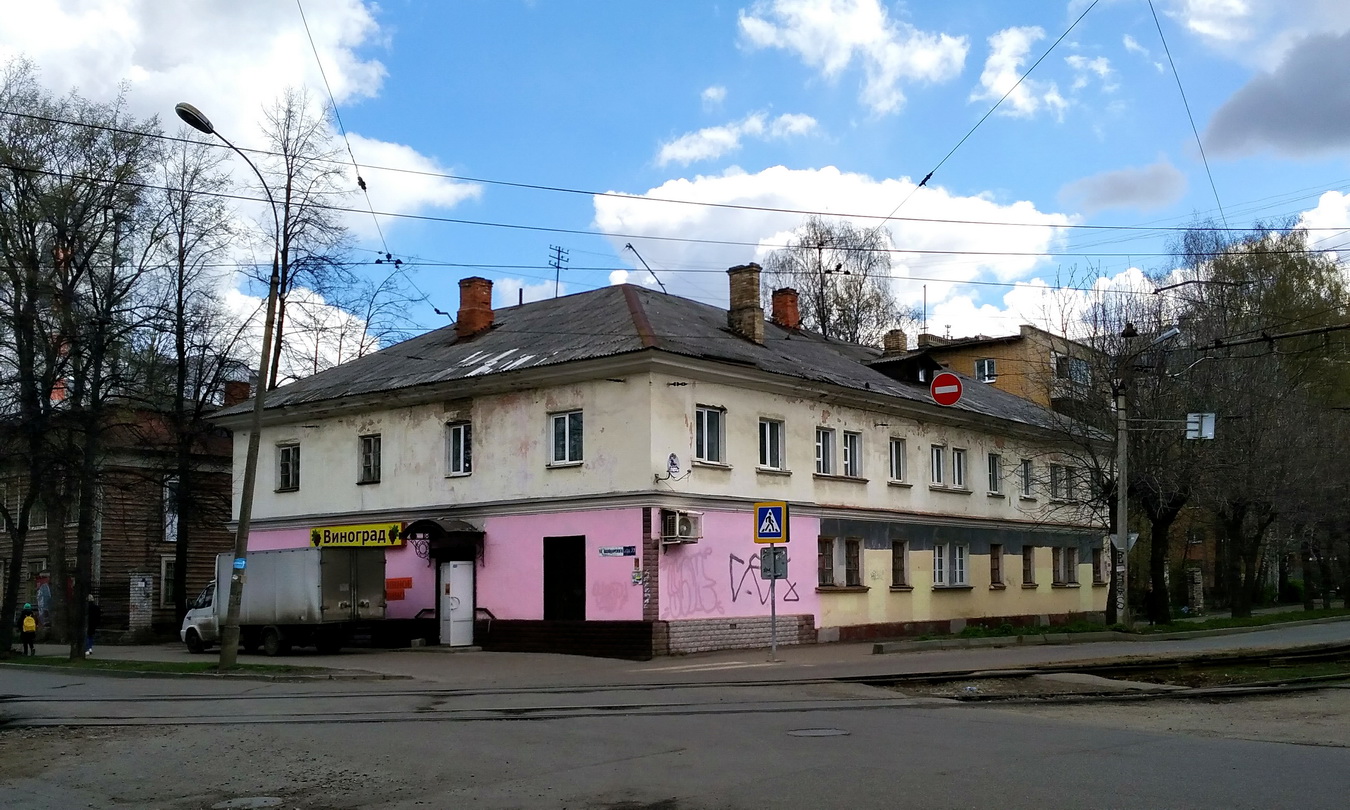 Ярославль, Кучерской переулок, 22 / Улица Володарского, 50А