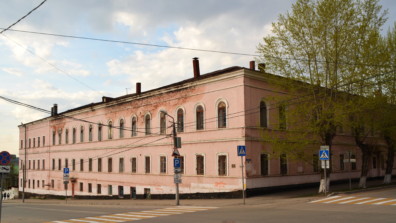 Пермь, Петропавловская улица, 9