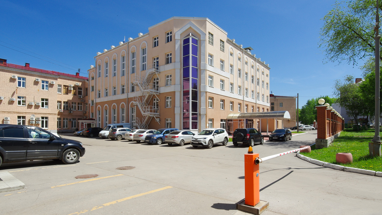 Novokuybyshevsk, Улица Миронова, 2А