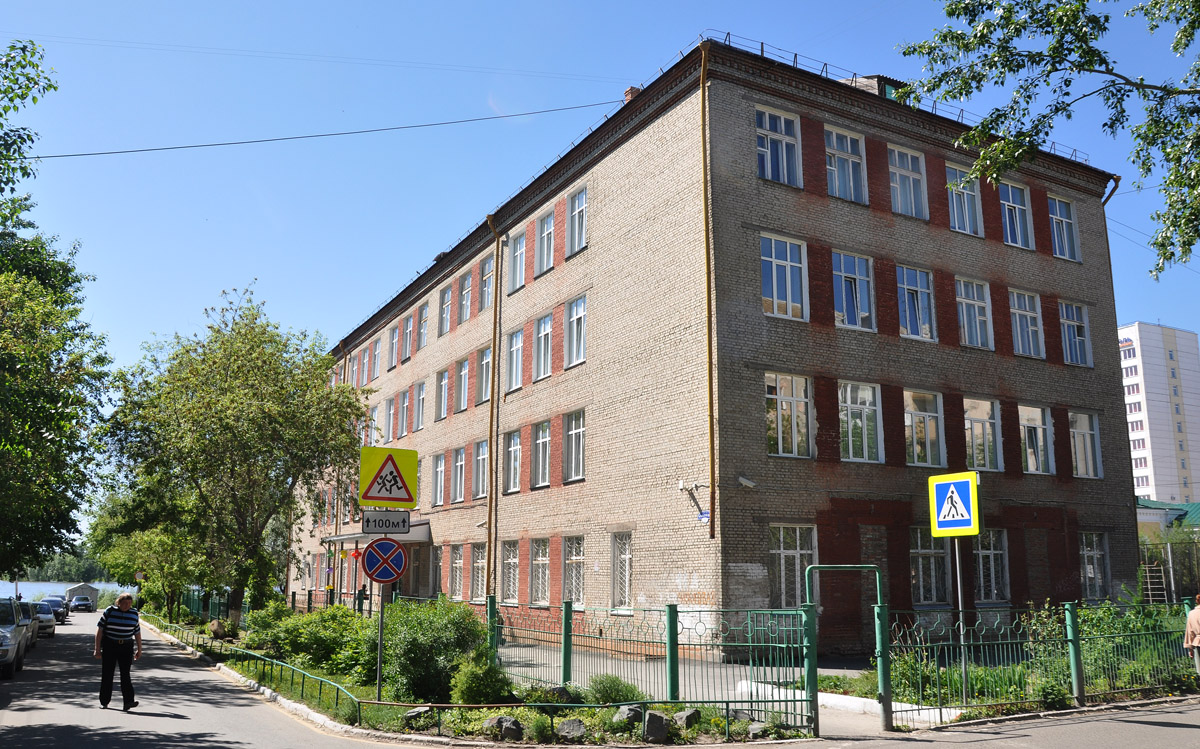 Омск, Улица Чкалова, 3