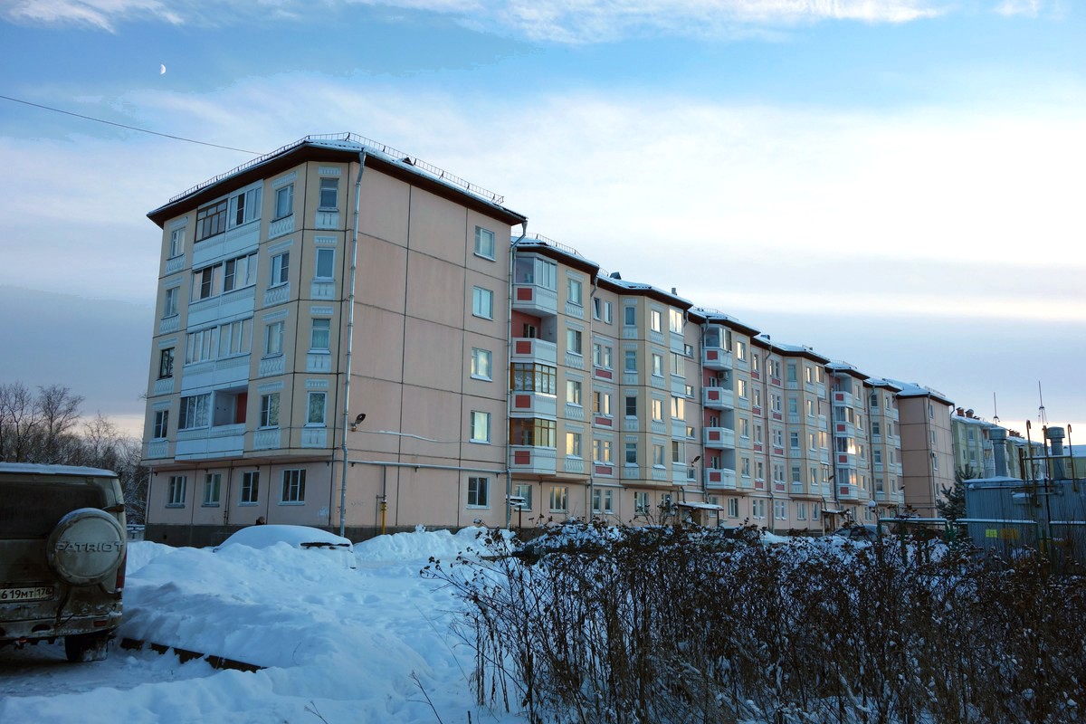 Великий Новгород, Микрорайон Кречевицы, 1 корп. 2
