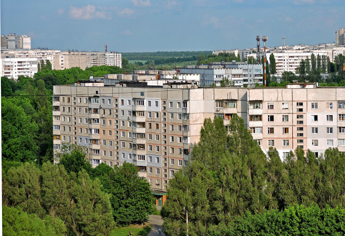 Charkow, Улица Леся Сердюка, 48 / Улица Метростроителей, 2