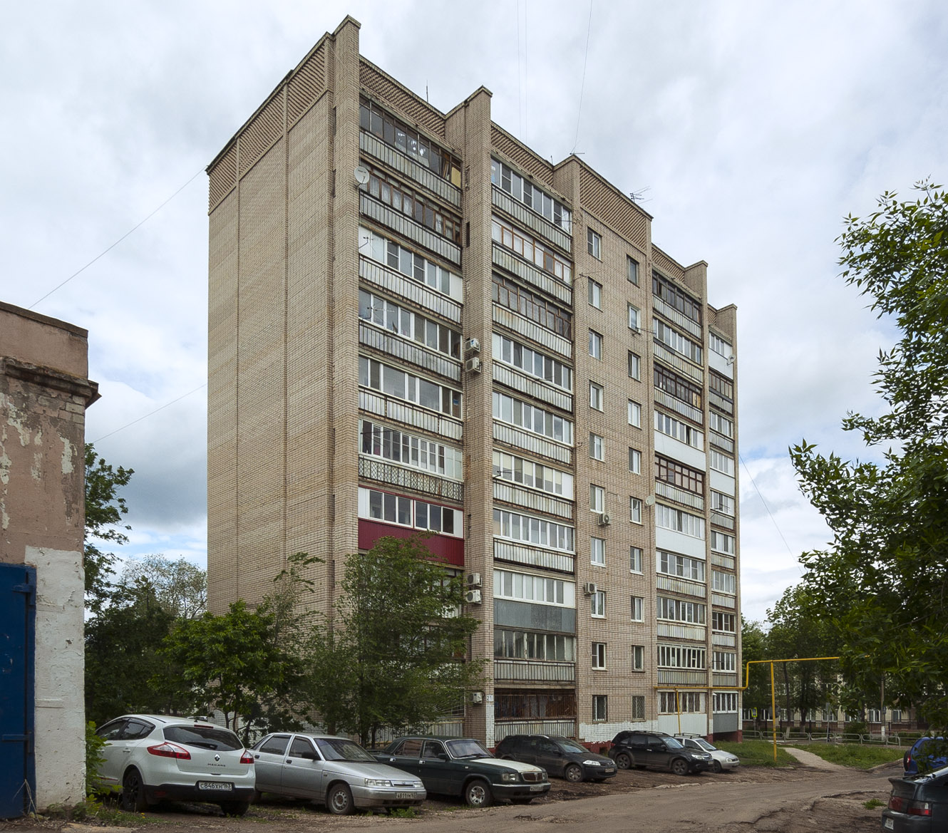 Novokuybyshevsk, Улица Дзержинского, 21А