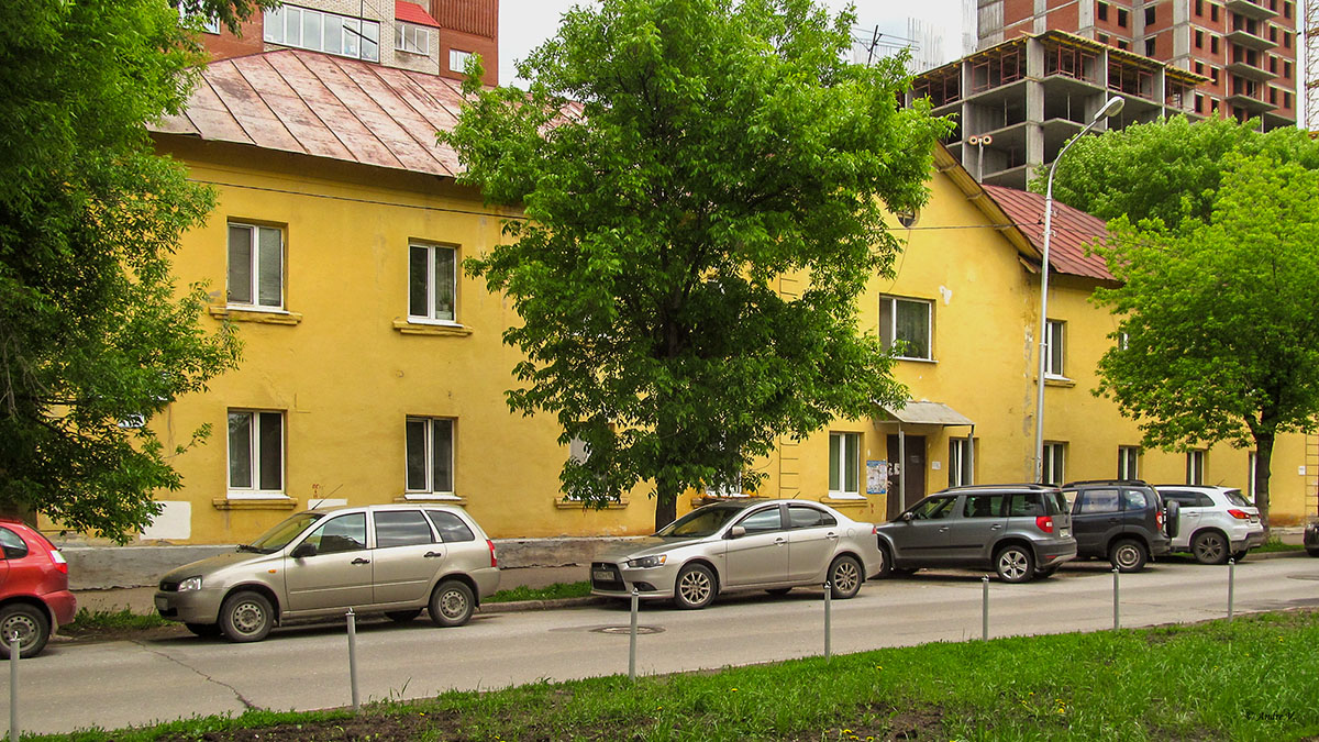 Уфа, Краснодонская улица, 45/47