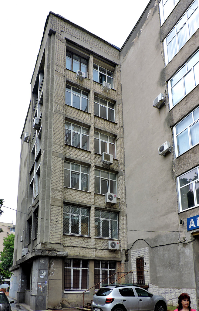 Харьков, Проспект Науки, 56