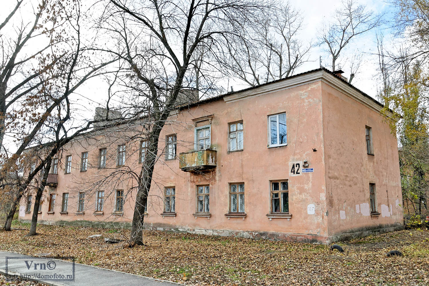 Воронеж, Ленинградская улица, 42