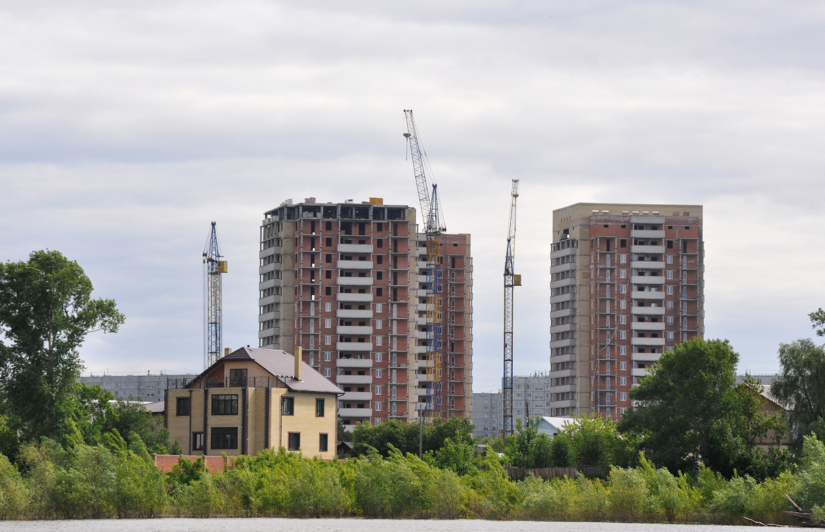 Омск, Бульвар Архитекторов, 1Б; Бульвар Архитекторов, 1в; Бульвар Архитекторов, 1г