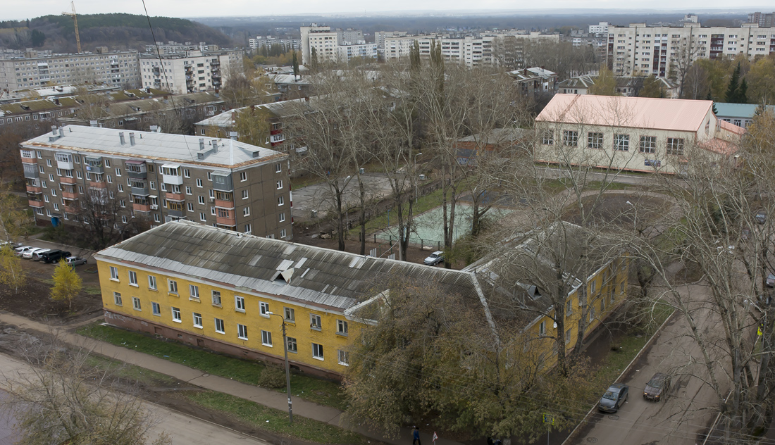 Уфа, Улица Суворова, 70 / Улица Коммунаров, 56; Улица Коммунаров, 58