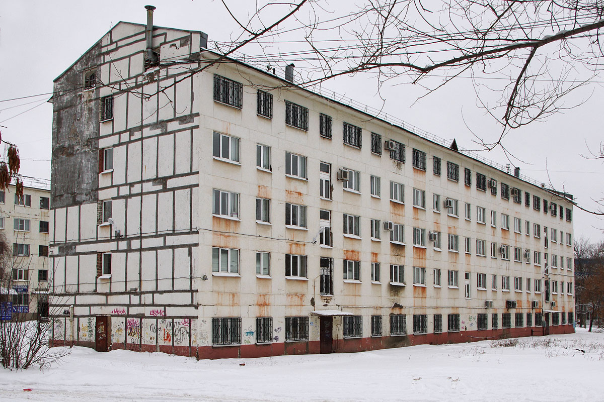 Novokuybyshevsk, Улица Пирогова, 12