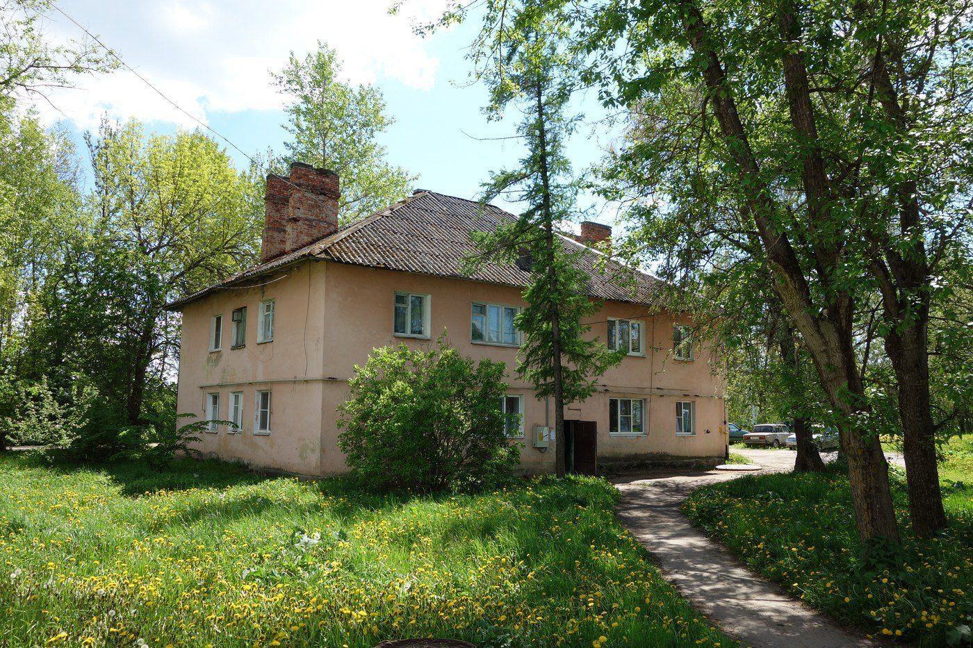 Чудово, Молодогвардейская улица, 10