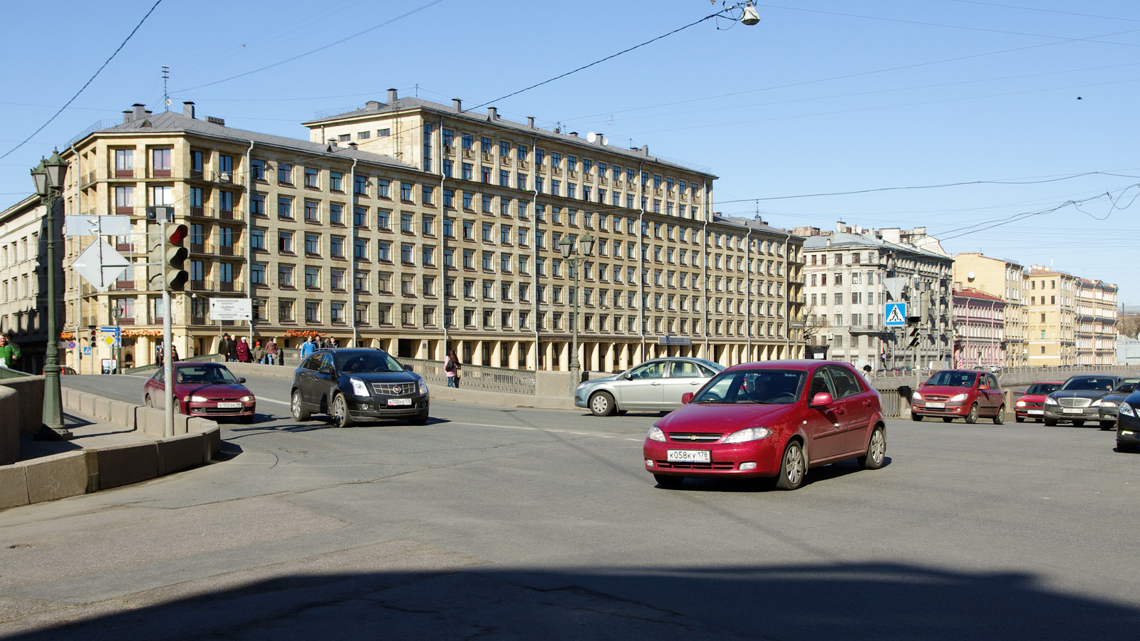 Санкт-Петербург, Набережная реки Фонтанки, 123 / Переулок Бойцова, 7