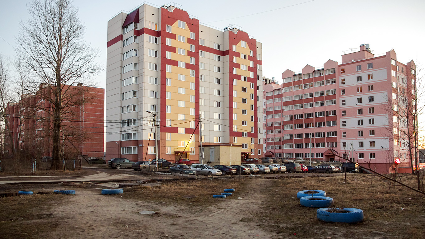 Никольское, Первомайская улица, 11 корп. 1