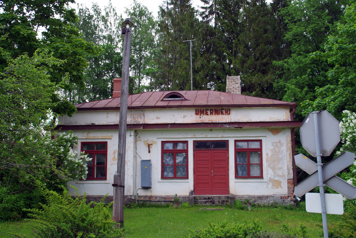 Алуксне, Alūksnes novads, Annas pagasts, Umernieki