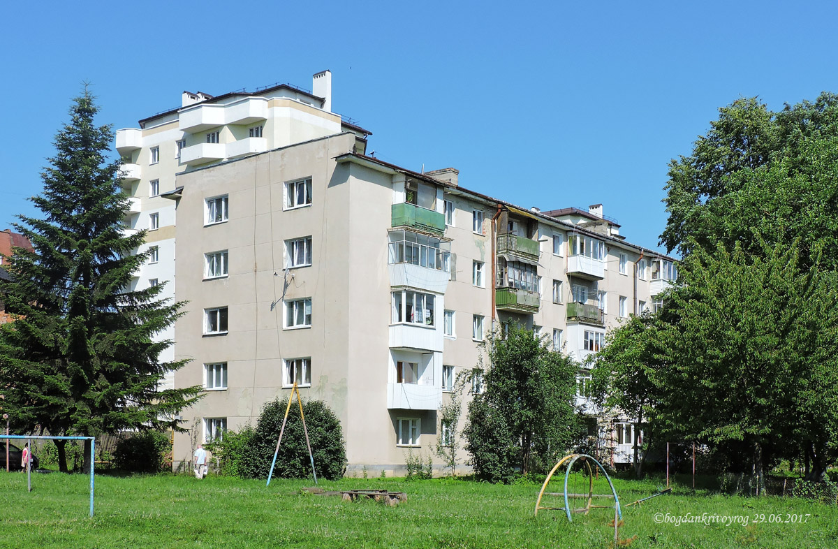 Моршин, Улица 50-летия УПА, 6