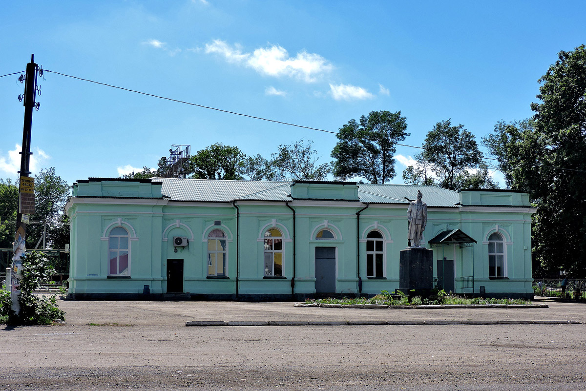 Кегичёвка, Улица 1 Мая, 2