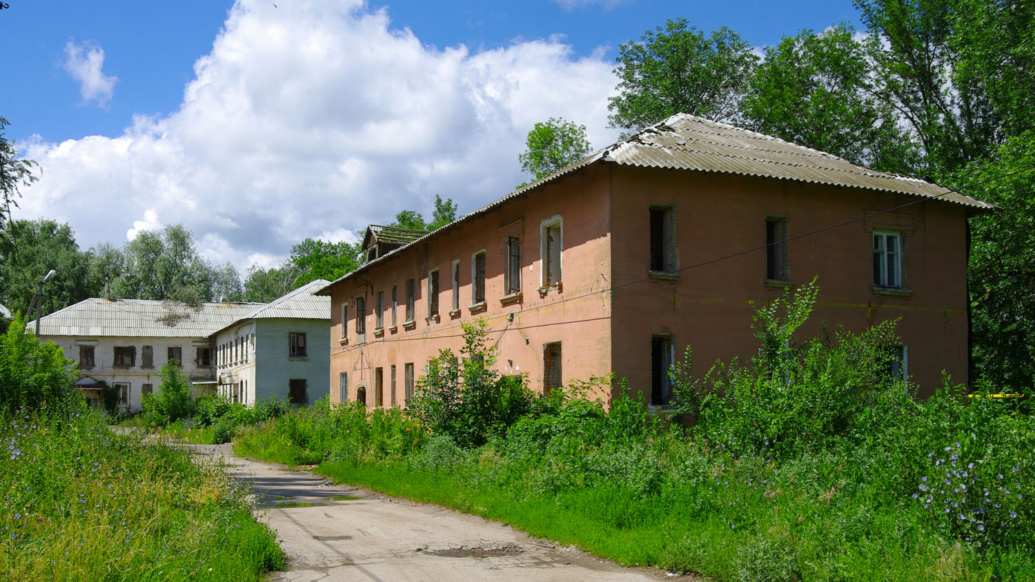Novokuybyshevsk, Одесская улица, 14; Одесская улица, 12