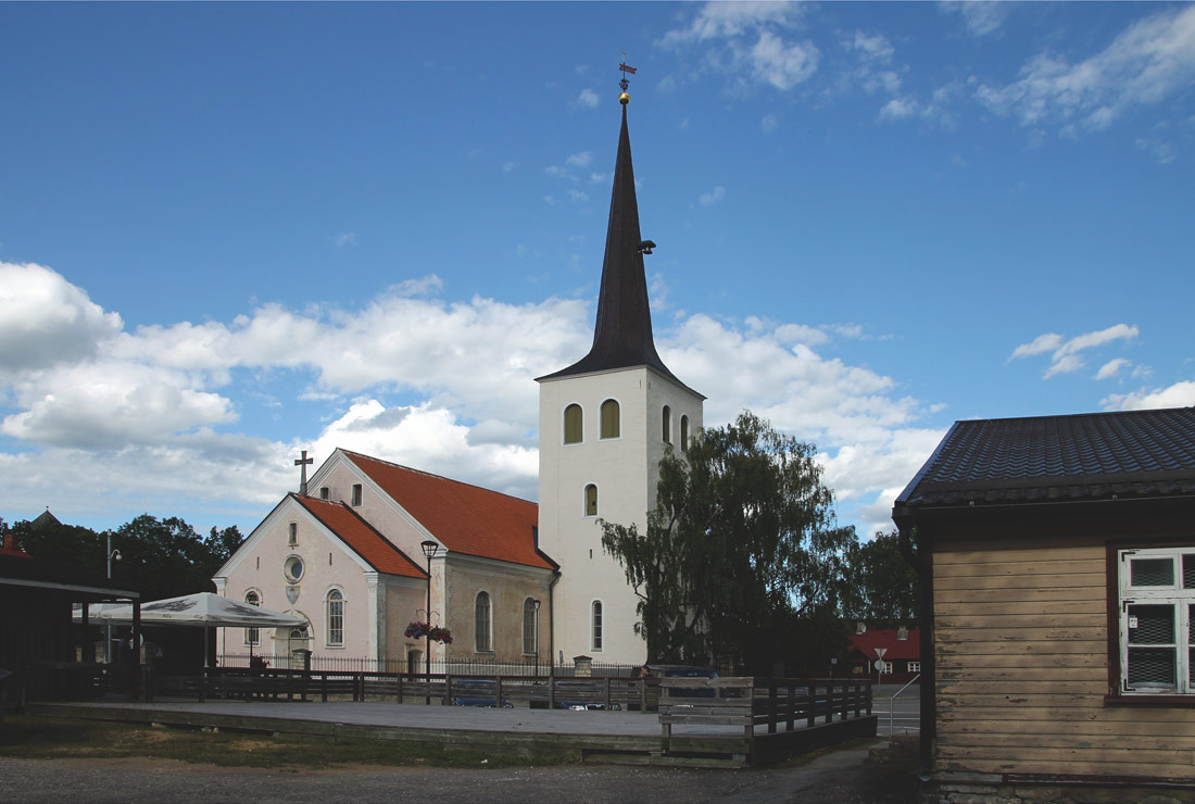 Paide, Keskväljak, 1