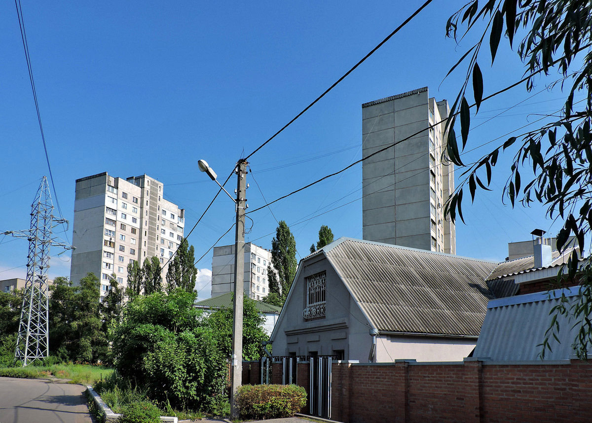 Харьков, Улица Семёна Кузнеца, 9; Клочковская улица, 199Б; Клочковская улица, 199Г