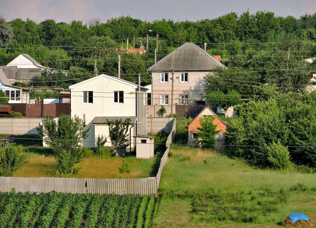 Харкiв, Ткачевская улица, 79; Ткачевская улица, 52