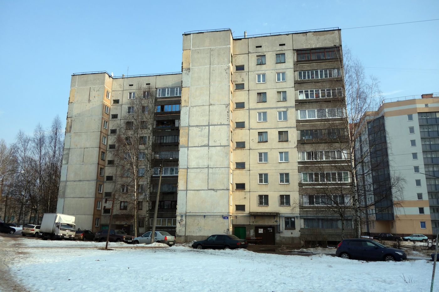 Тихвин, 2-й микрорайон, 15