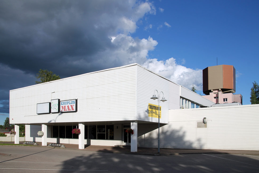 Вяндра, Pärnu-Paide maantee, 21