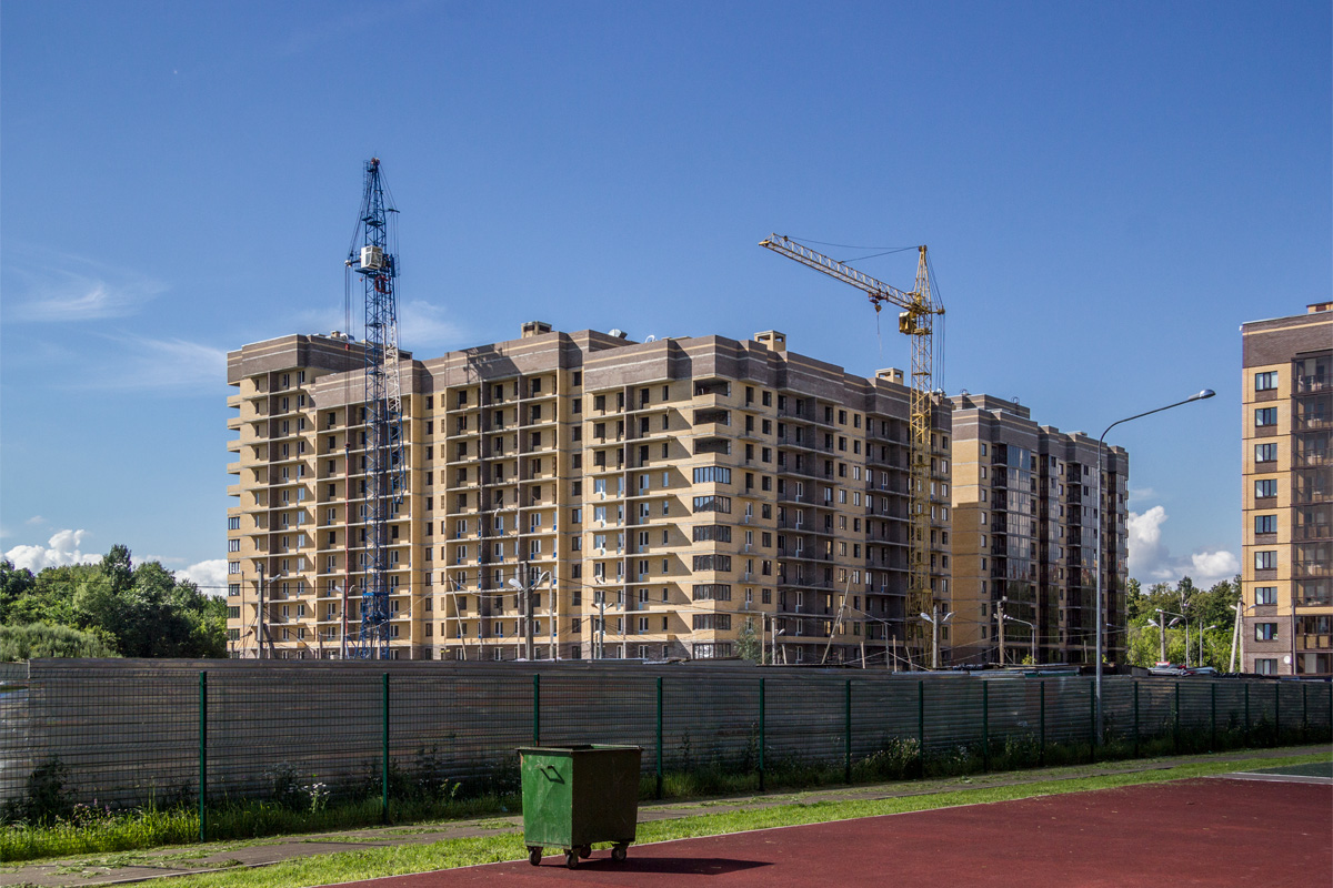 Казань, Улица Рауиса Гареева, 102 корп. 2