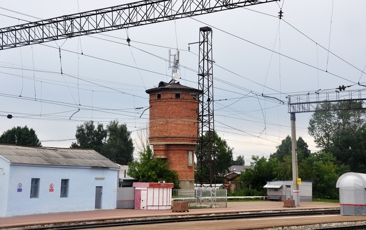 Кропачёво, Вокзальная улица, 3/1