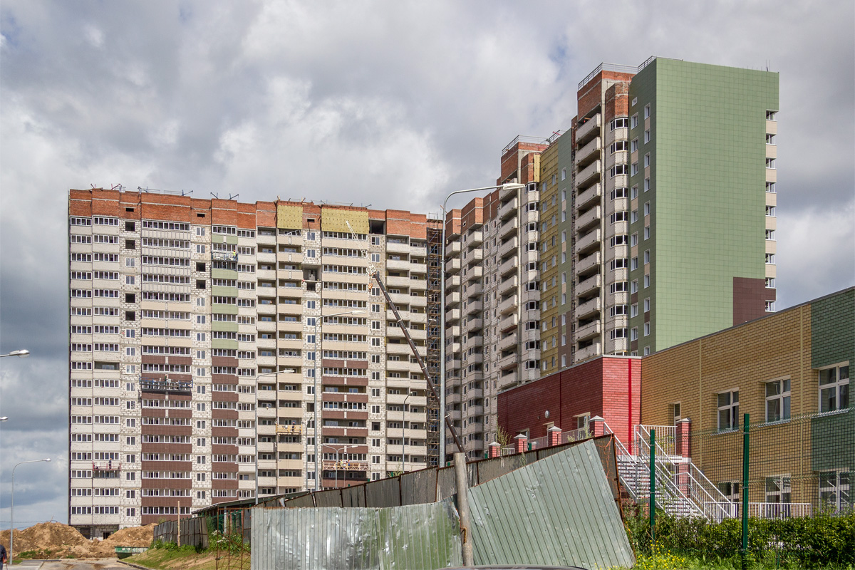 Казань, Улица Тансык, 11 / Улица Виктора Сажинова, 5