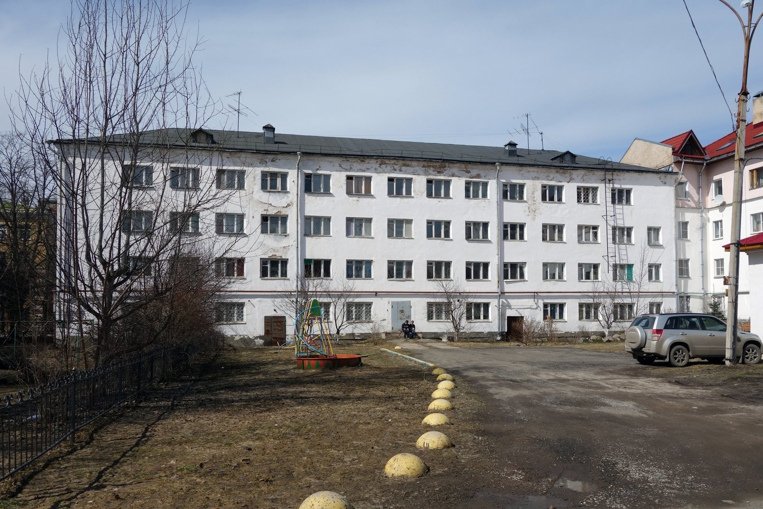 Великий Новгород, Молотковская улица, 4