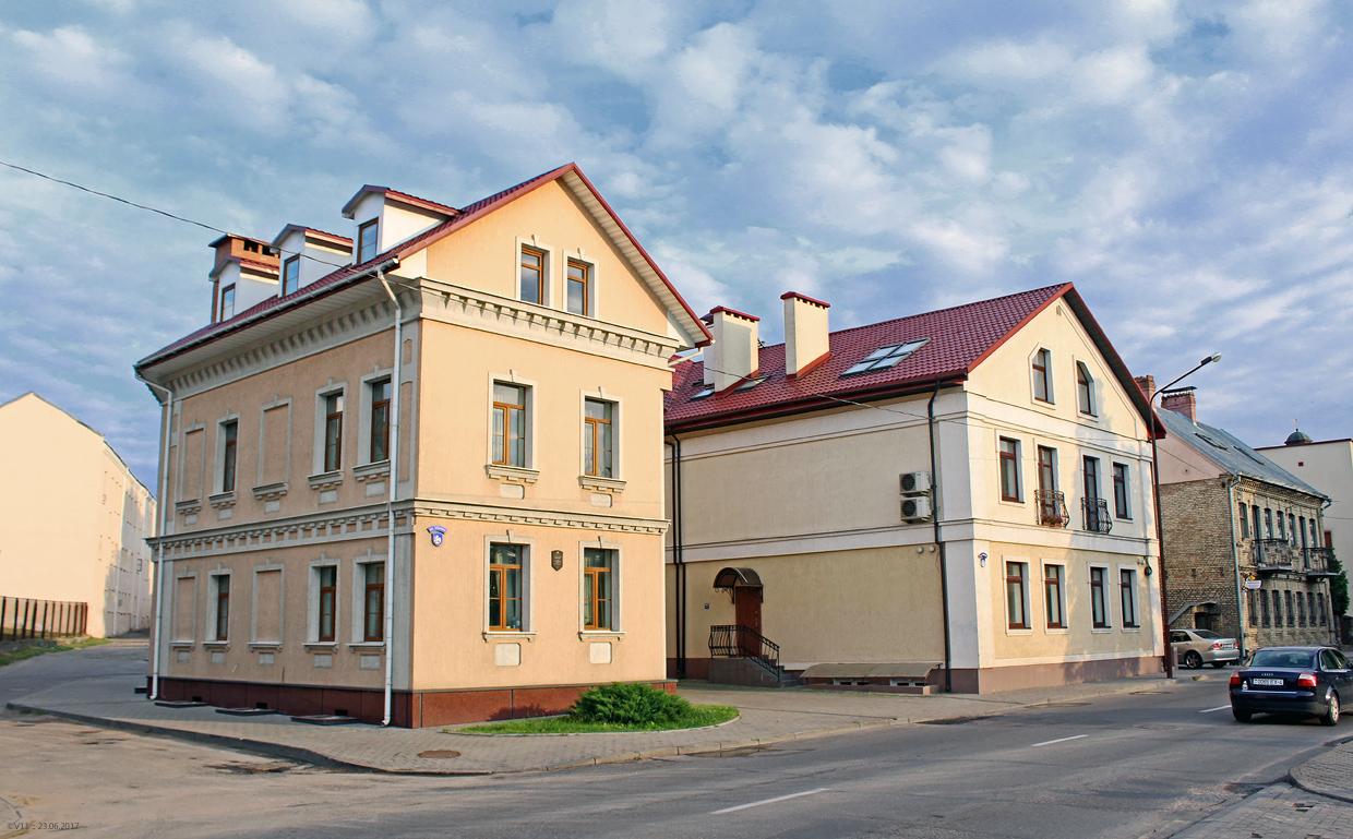 Гродно, Большая Троицкая улица, 42; Большая Троицкая улица, 44