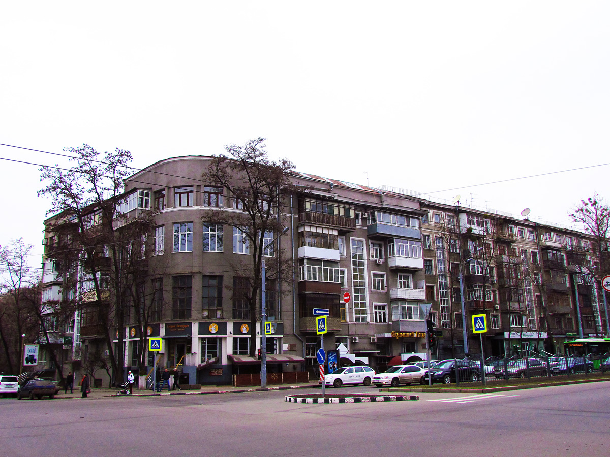 Харьков, Проспект Независимости, 7 / Проспект Науки, 3