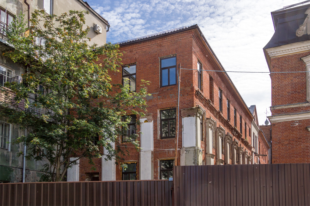 Казань, Кремлёвская улица, 21* Казань, Кремлёвская улица, 21*