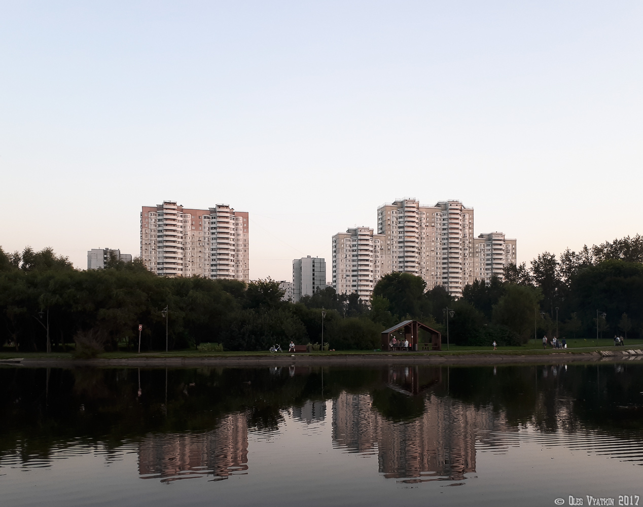 Москва, Новгородская улица, 37; Новгородская улица, 38