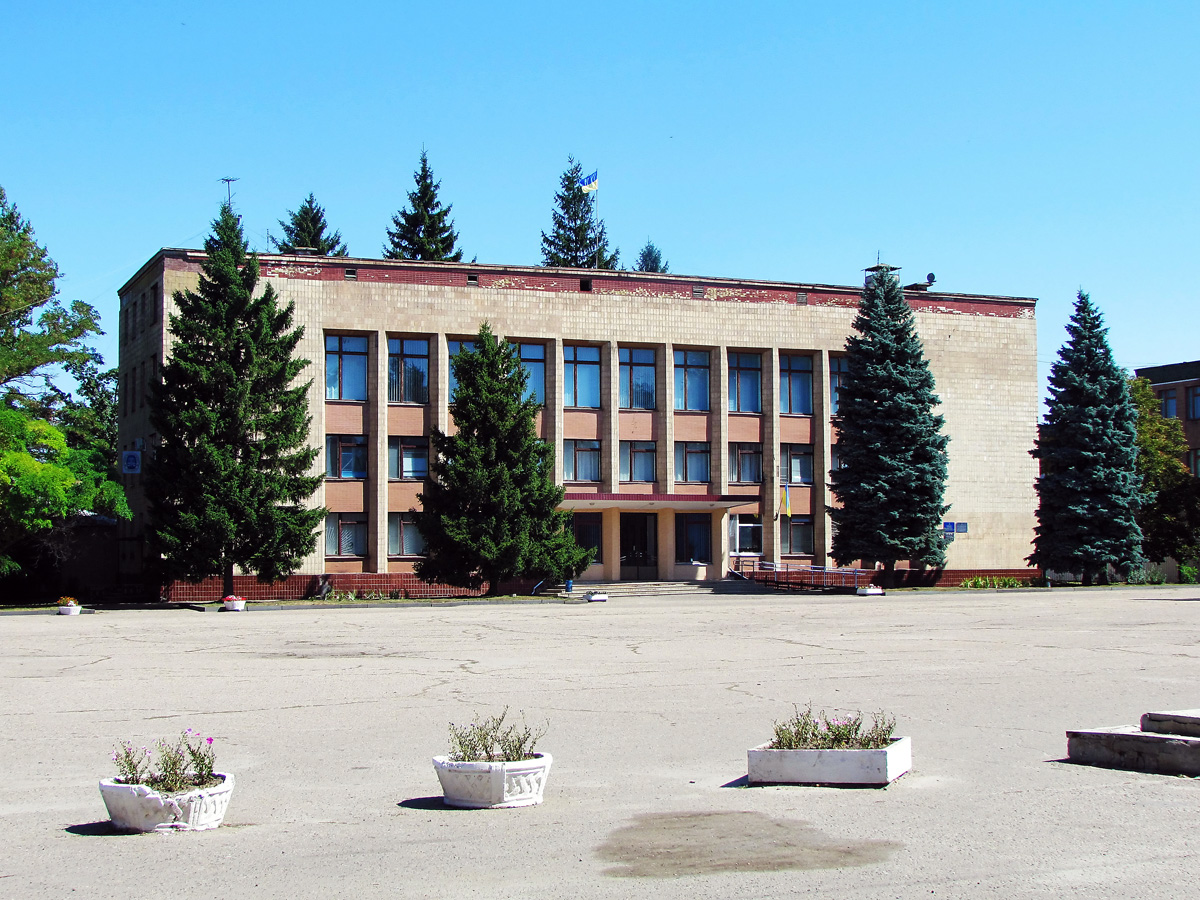 Борова, Центральная улица, 1