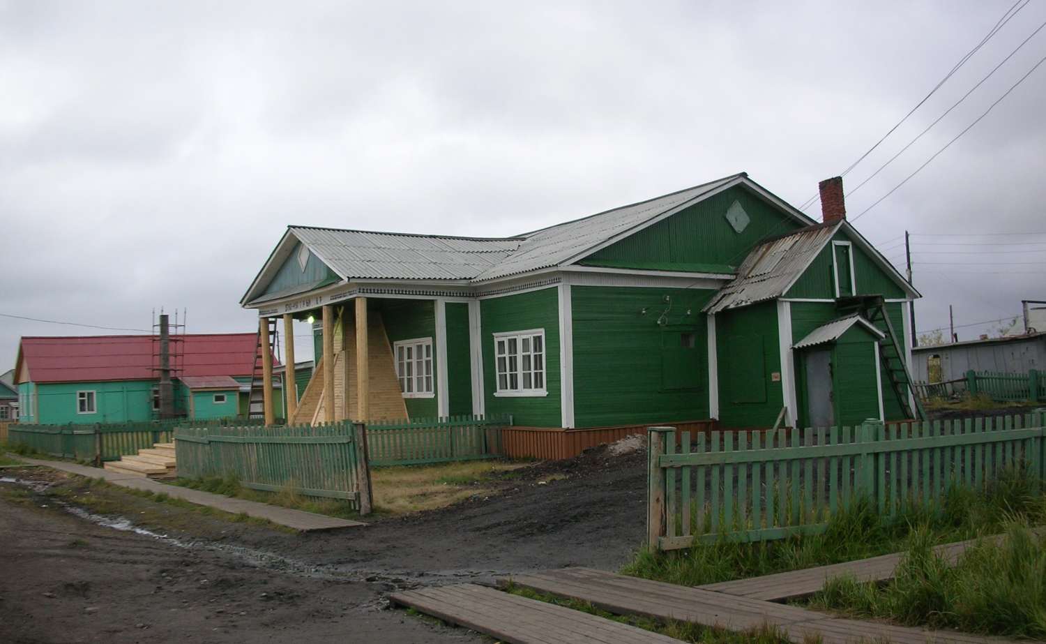 Заполярный район, прочие н.п., пос. Усть-Кара, Центральная улица, 25