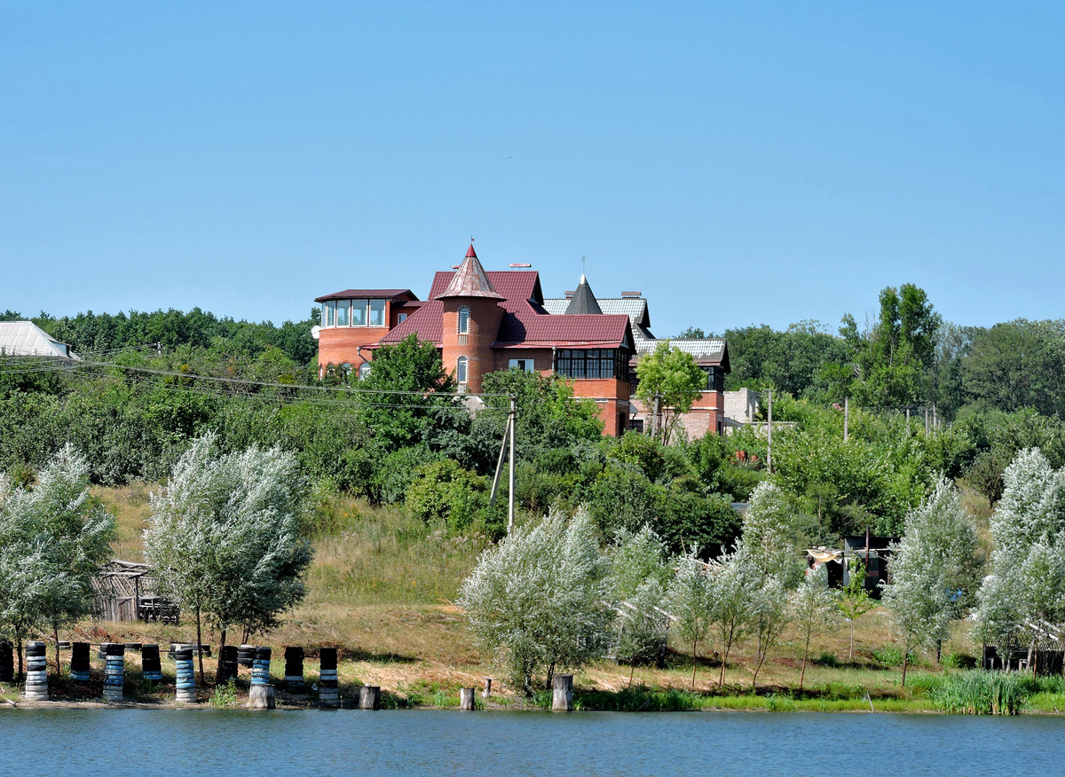 Харьковский район, прочие н.п., с. Старая Московка, Озерная улица, 1