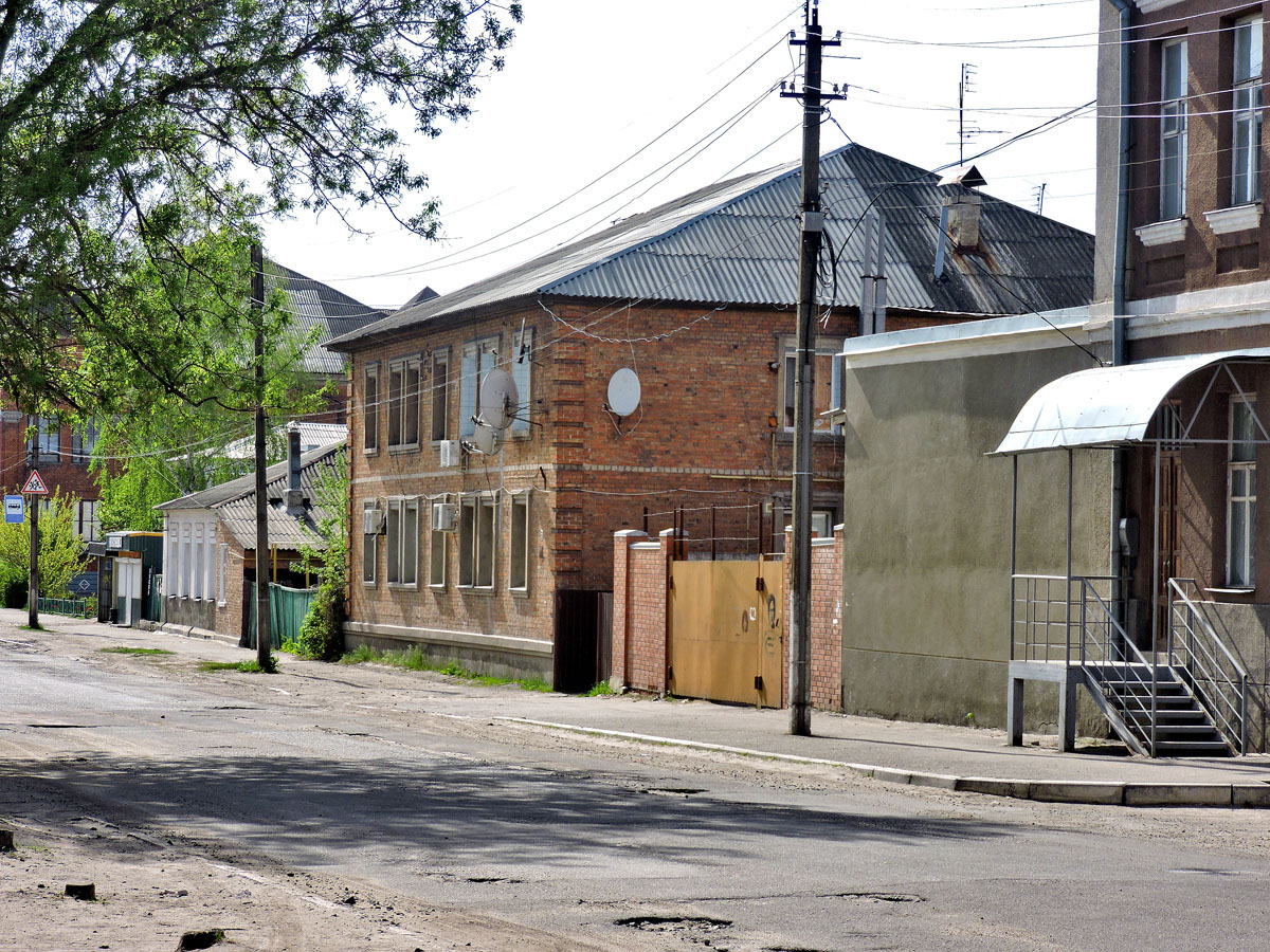 Волчанск, Улица Гагарина, 6