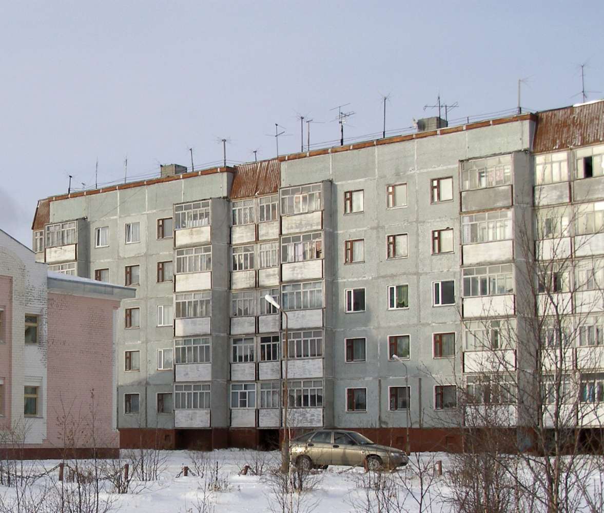 Naryan-Mar, Улица Ленина, 27